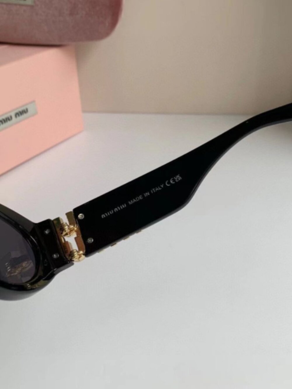 Miu Miu New Arrival Sunglasses – Unisex Chic UV Protection Fashion Eyewear, Prem - Picture 3 of 8